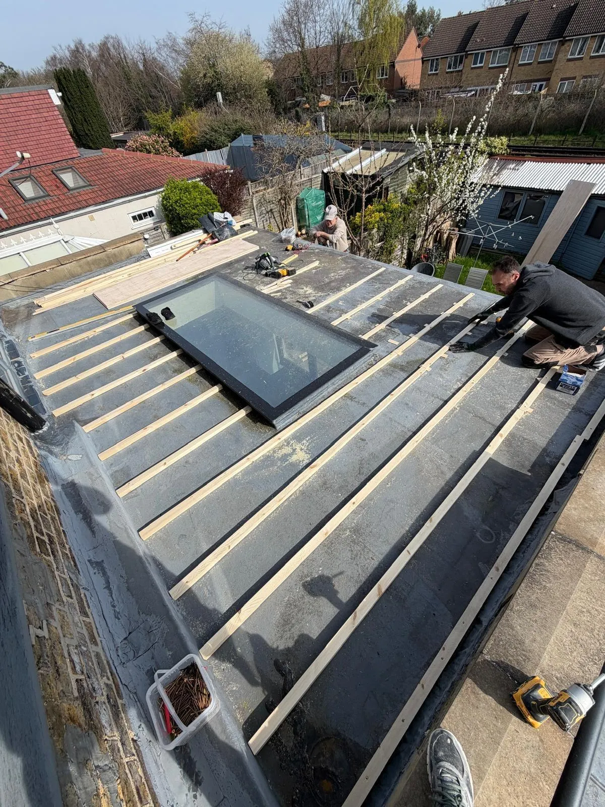 Flat roof and rooflight, before the work